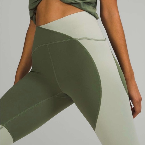 Lululemon Athletica Green High-Waisted Leggings Colour Block - Picture 4 of 7